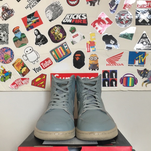 Air Jordan 1 HI Mica Green - Picture 4 of 4